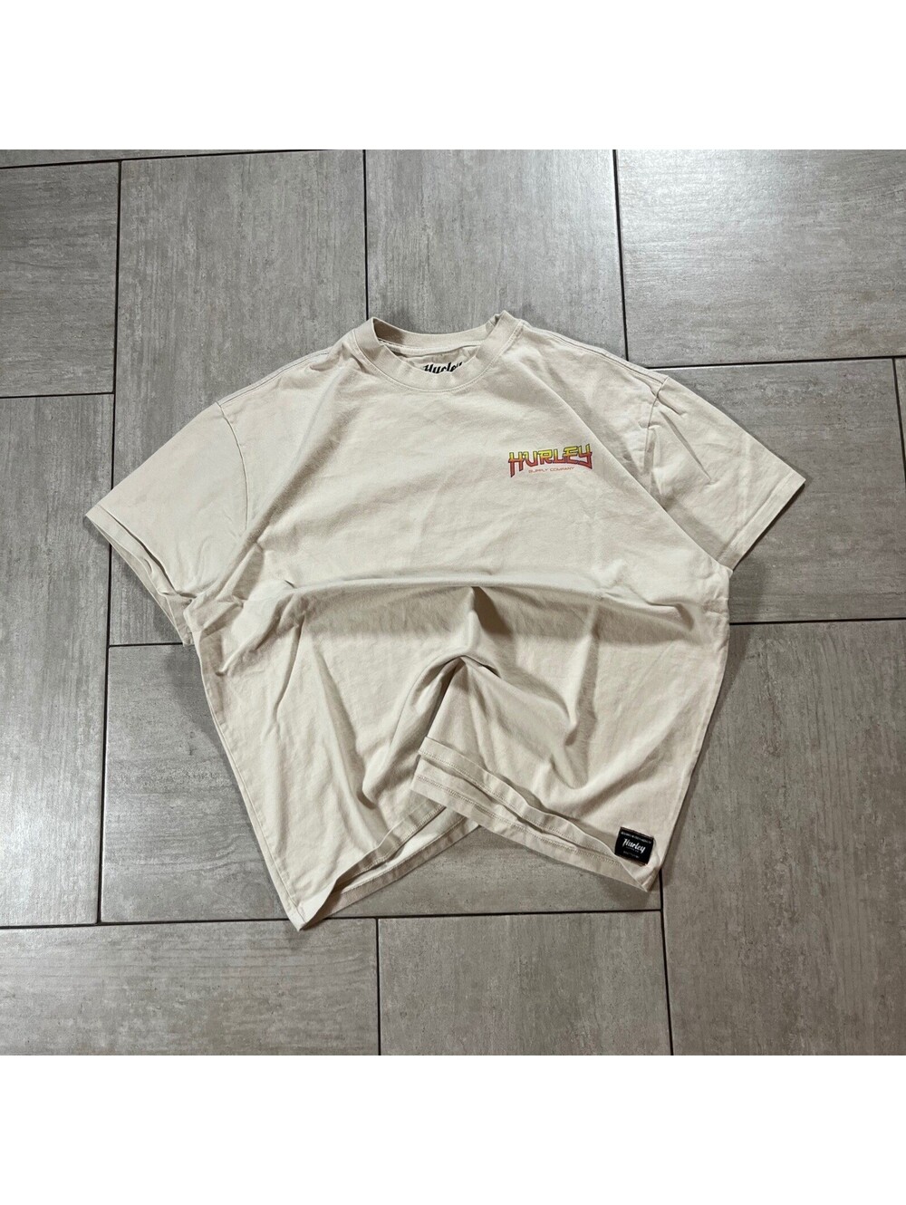 Hurley Supply Co Built Collection Graphic T-Shirt Mens XL Cream Short Sleeve
